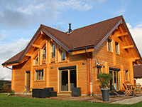 Chalet en bois dans le Jura