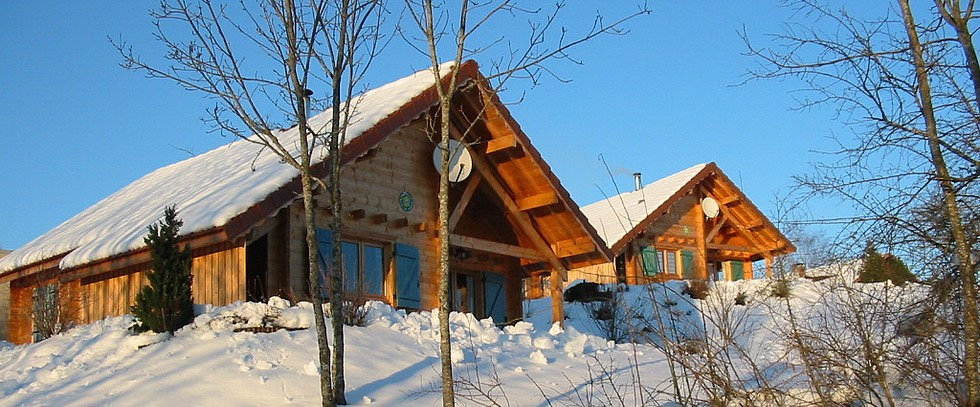 chalets dans le Jura